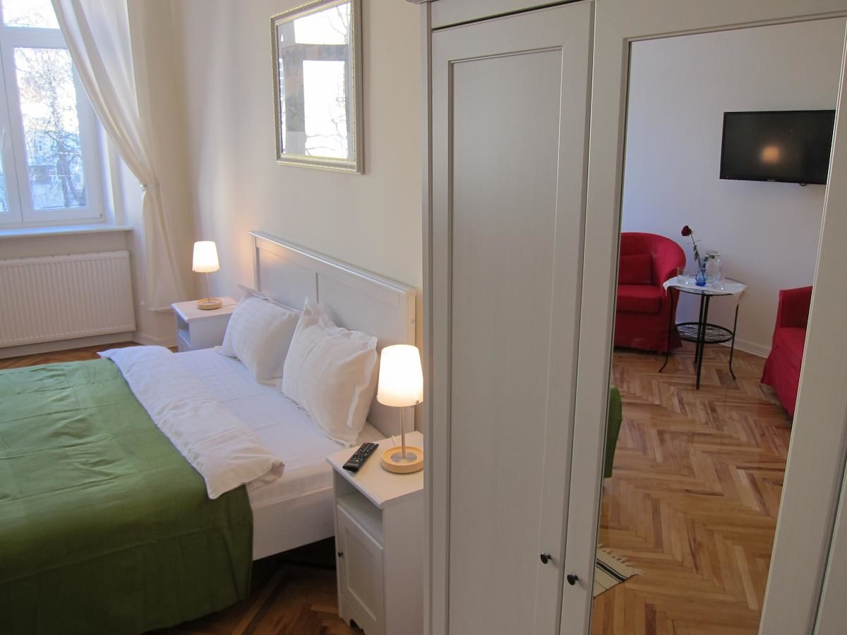 Гостевой дом On The Square Guesthouse Львов