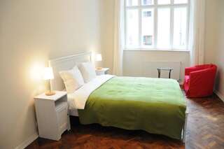 Гостевой дом On The Square Guesthouse Львов Стандартный двухместный номер с 1 кроватью-36