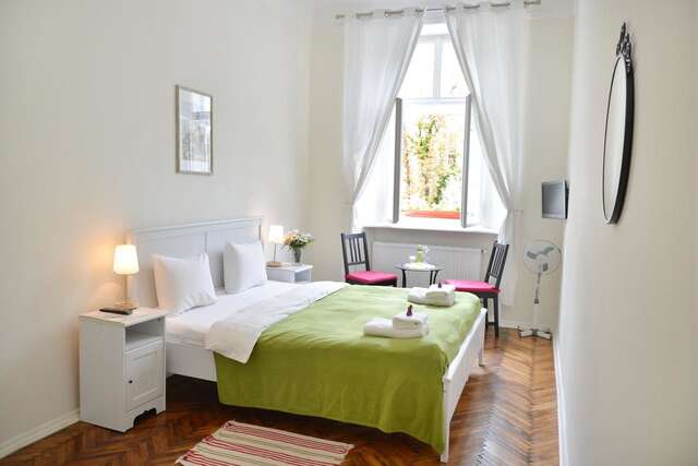 Гостевой дом On The Square Guesthouse Львов-24