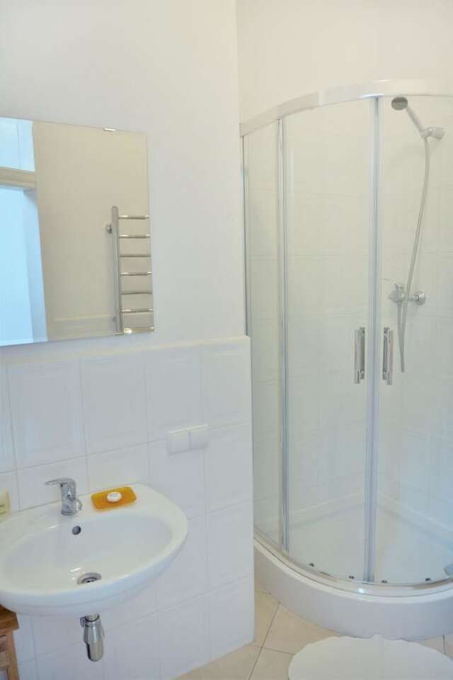 Гостевой дом On The Square Guesthouse Львов-31