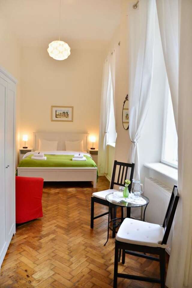 Гостевой дом On The Square Guesthouse Львов-39