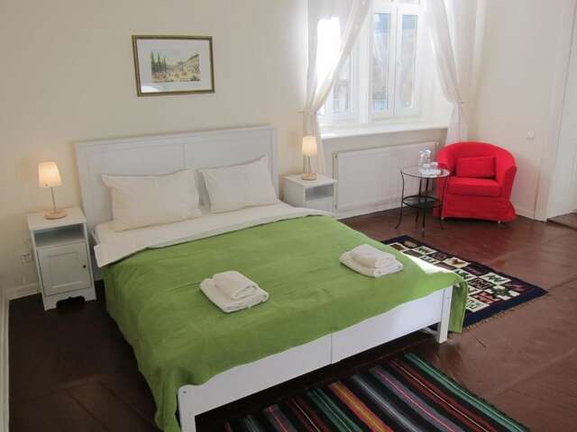 Гостевой дом On The Square Guesthouse Львов-56
